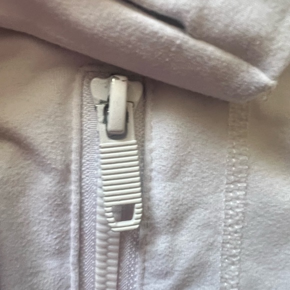 White Lululemon define jacket - Picture 4 of 8